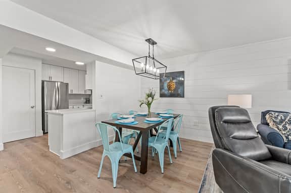 CLM 4A Lovely Destin Chateau Unit - Private Beach Access - Image 4